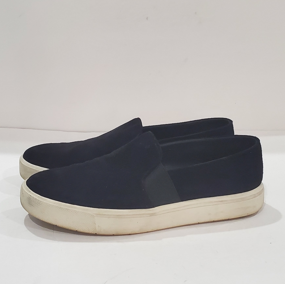 'Vince. Berlin 6' Slip-On Suede Sneaker size 8.5